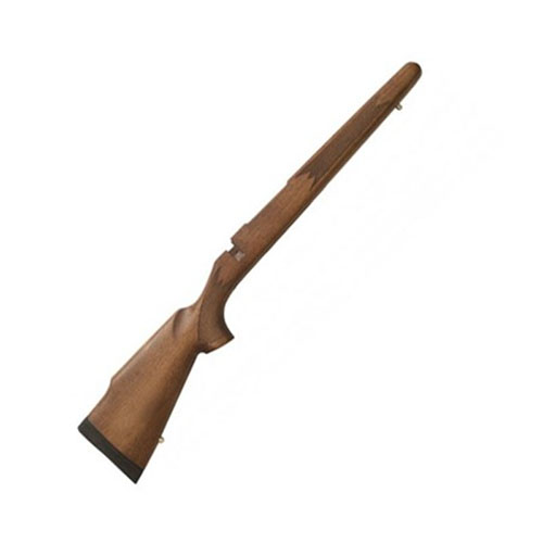 Howa M1500 walnut stock med gummirekylplatta och sling swivel studs ger en klassisk jaktupplevelse med hög kvalitet och pålitlig precision.